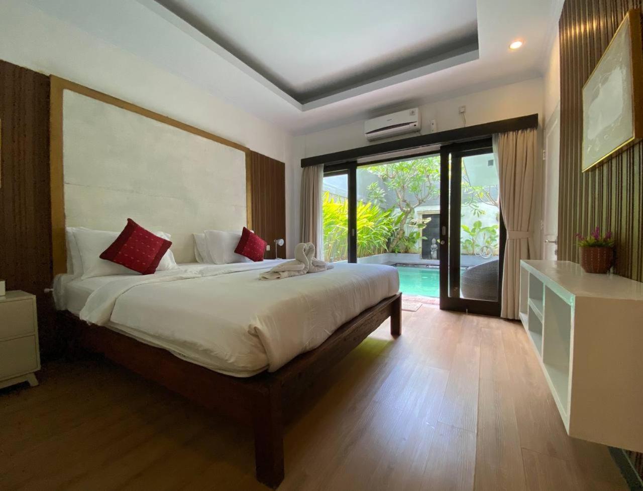 Lisa Dedaries Villa Seminyak Exteriör bild