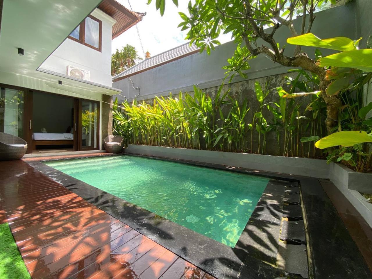 Lisa Dedaries Villa Seminyak Exteriör bild