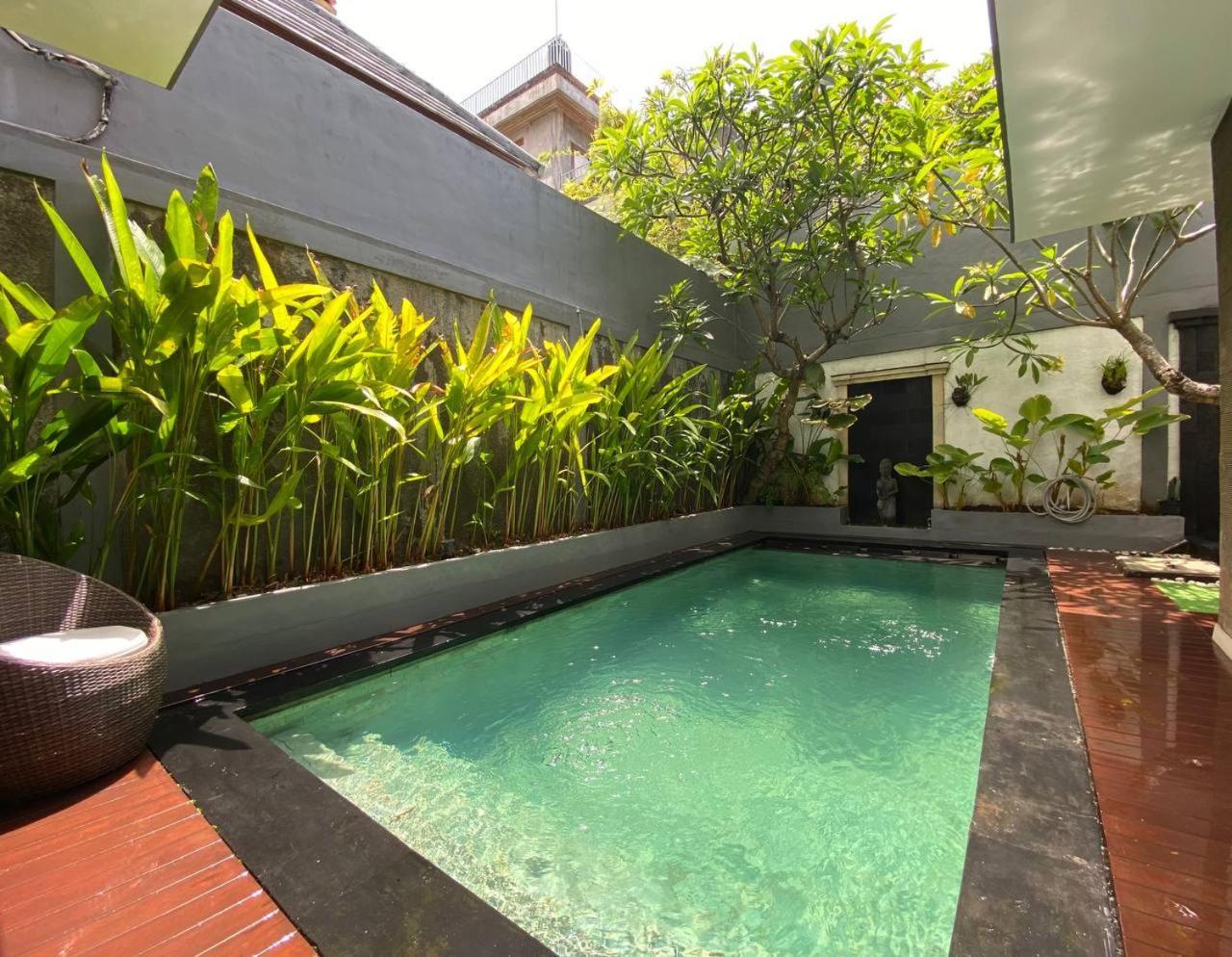 Lisa Dedaries Villa Seminyak Exteriör bild